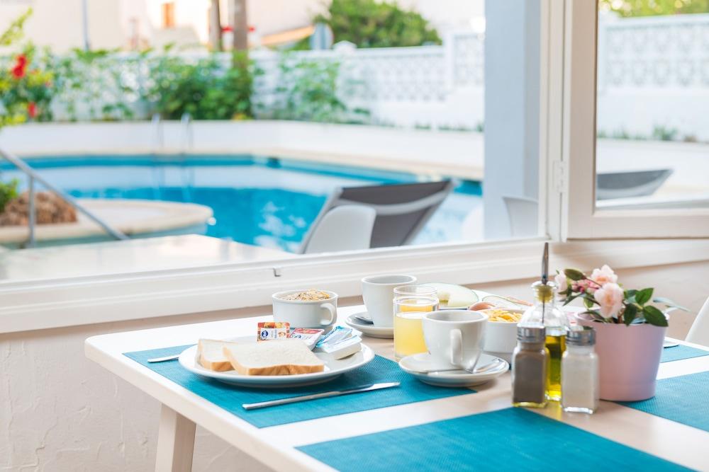 Hostal Casa Bauza 卡拉纳雅达 外观 照片