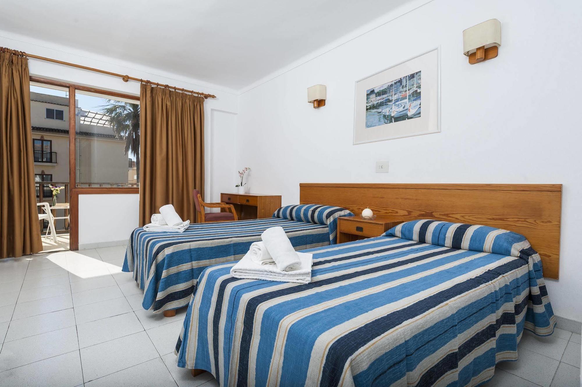 Hostal Casa Bauza 卡拉纳雅达 外观 照片