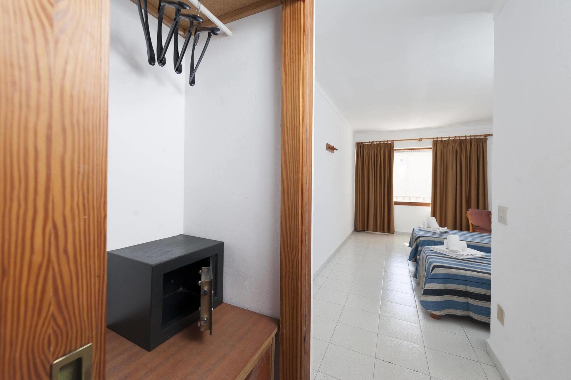 Hostal Casa Bauza 卡拉纳雅达 外观 照片