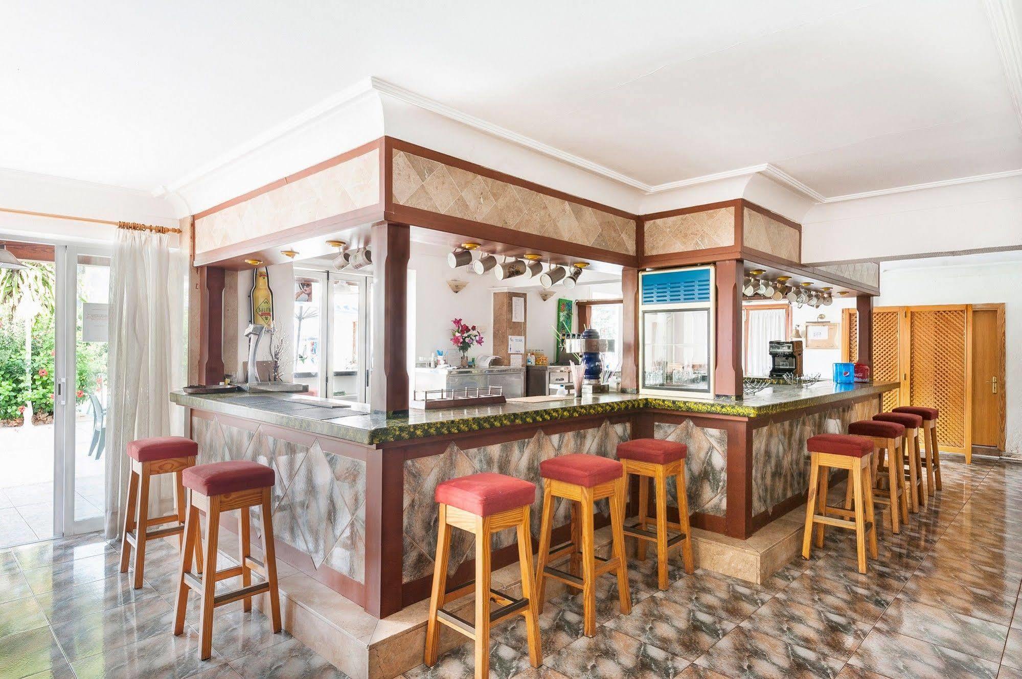 Hostal Casa Bauza 卡拉纳雅达 外观 照片